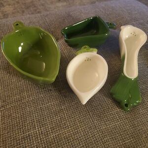 Green and White Ceramic Measuring Spoons Vintage Avon Vegetables Set Of 4